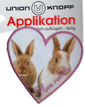 Hartvormige applicatie met konijnen - 9 x 9 cm