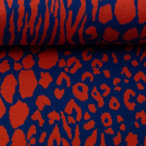 Jacquard tricot blauw met oranje dierenprint 'Mira'