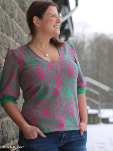 Jacquard tricot groen met roze dierenprint 'Mira'