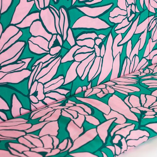 Lenzing Ecovero groen met roze bloemen - Nerida Hansen x Verhees Textiles