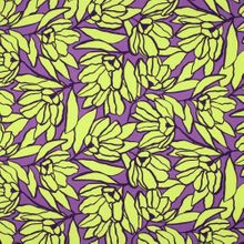 Lenzing Ecovero paars met neon groene bloemen - Nerida Hansen x Verhees Textiles