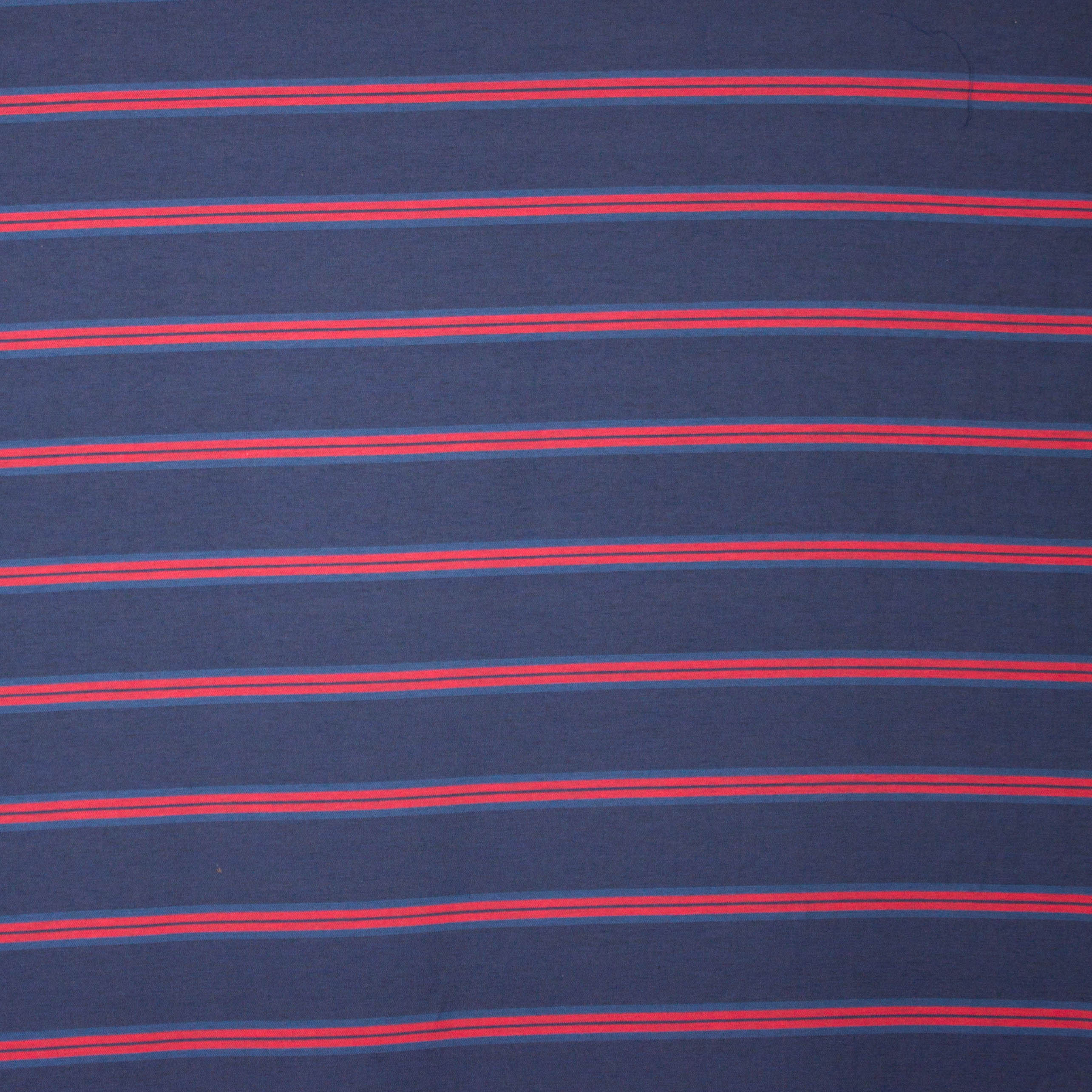Donkerblauwe viscose - polyester mengeling met rode strepen