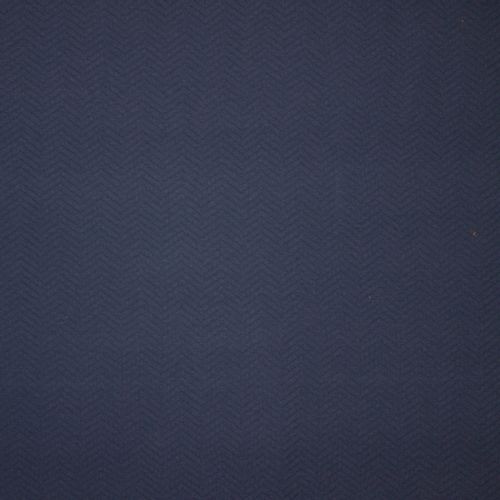 Marineblauwe organische chevron quilt 'Dark Navy' van 'Mind The Maker'