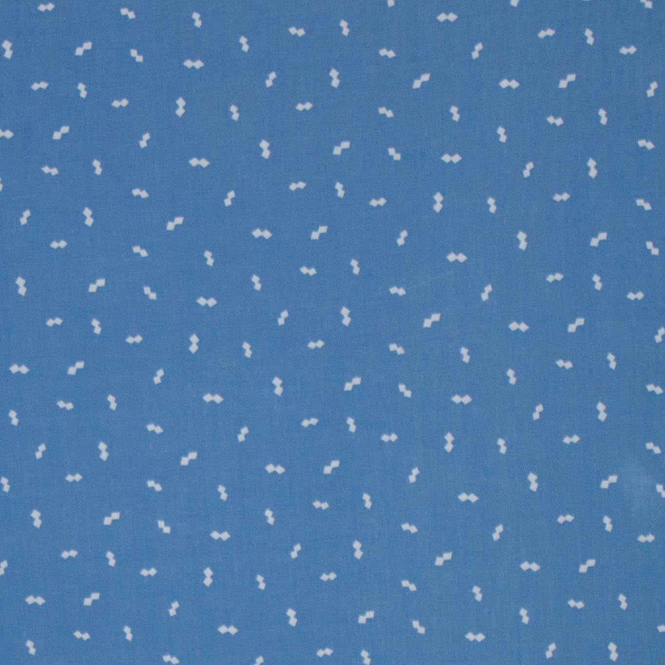 Soepele viscose met mini driehoekjes