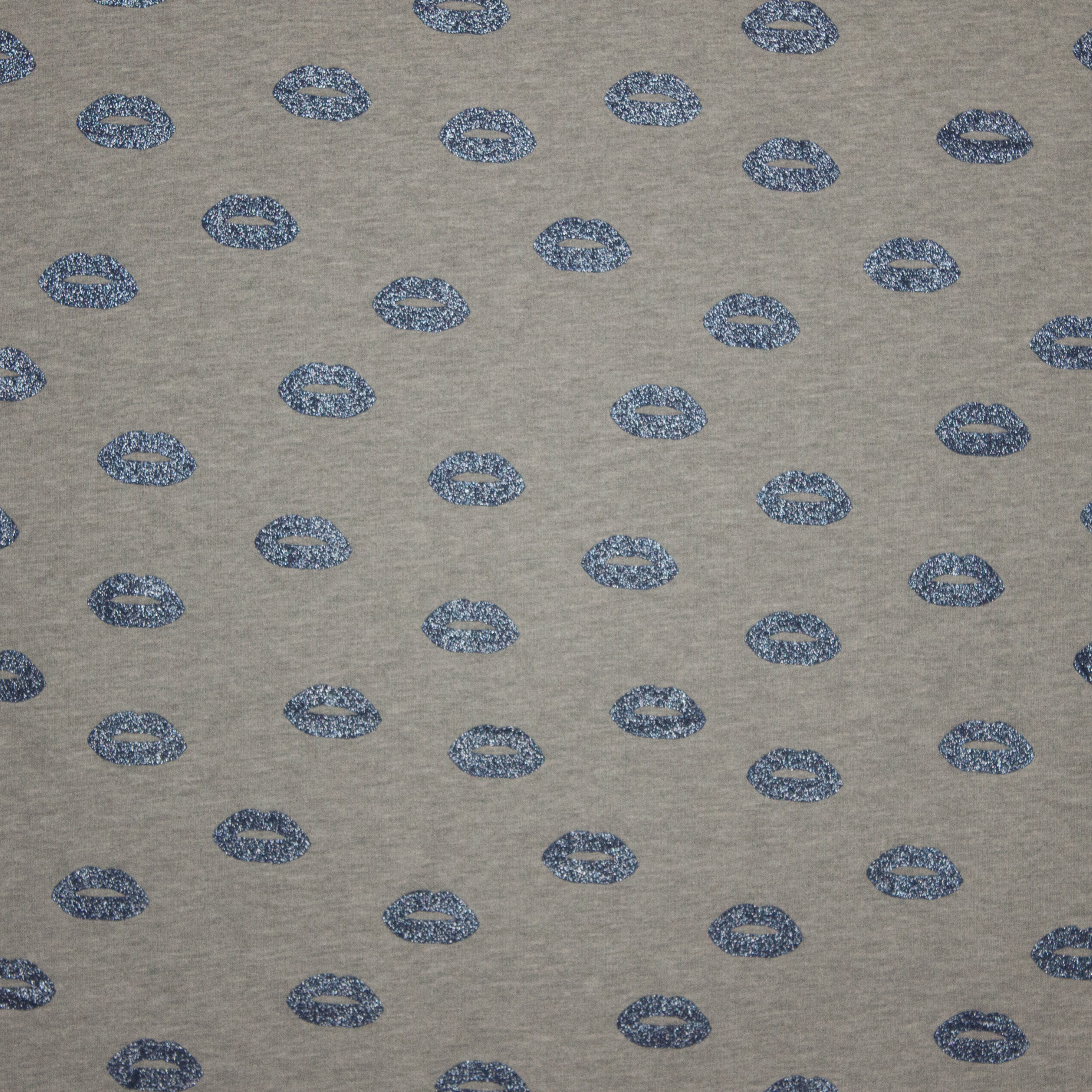 Sweaterstof lichtgrijs met lipjes in blauwe glitter