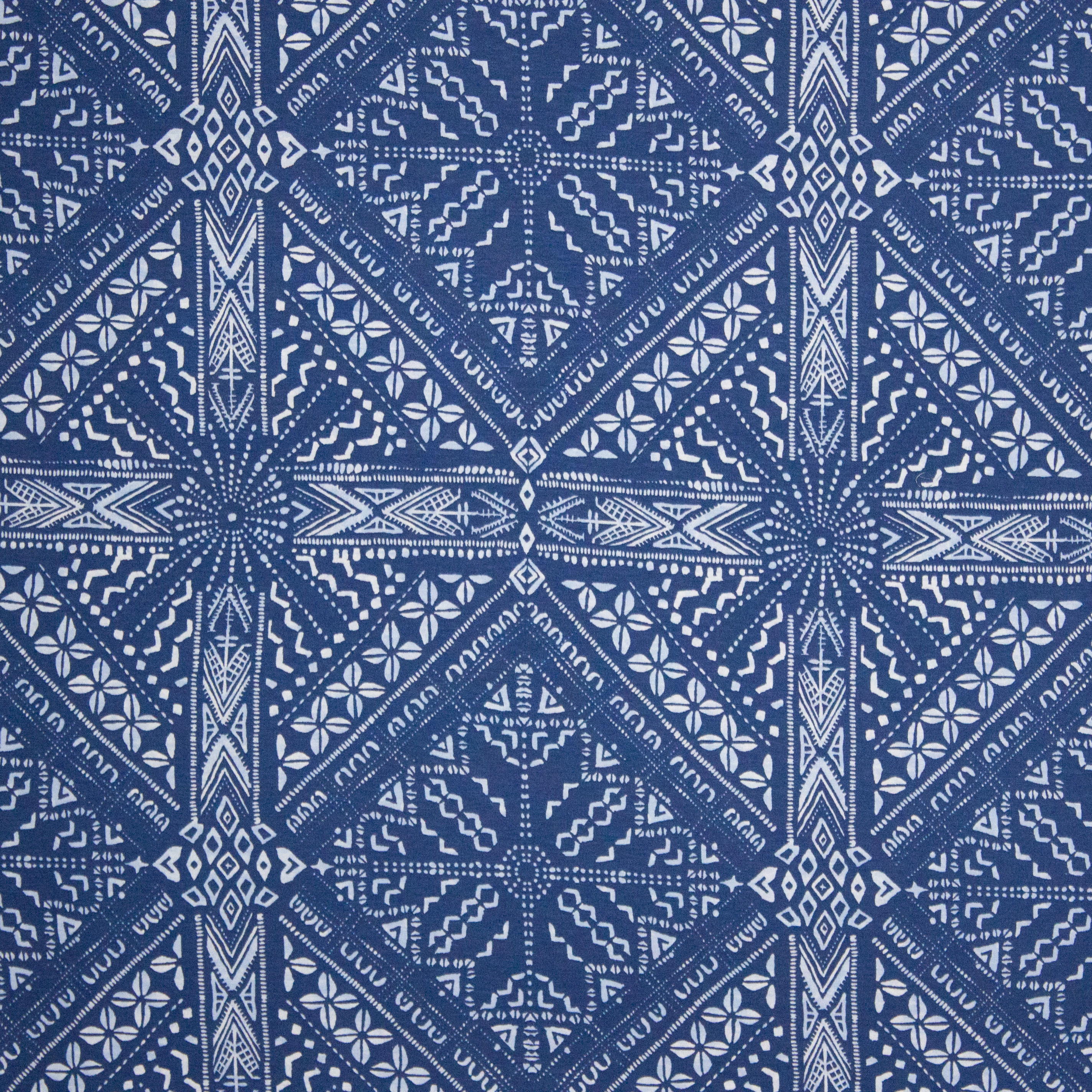 Milliblu's viscose tricot Summer Cruising