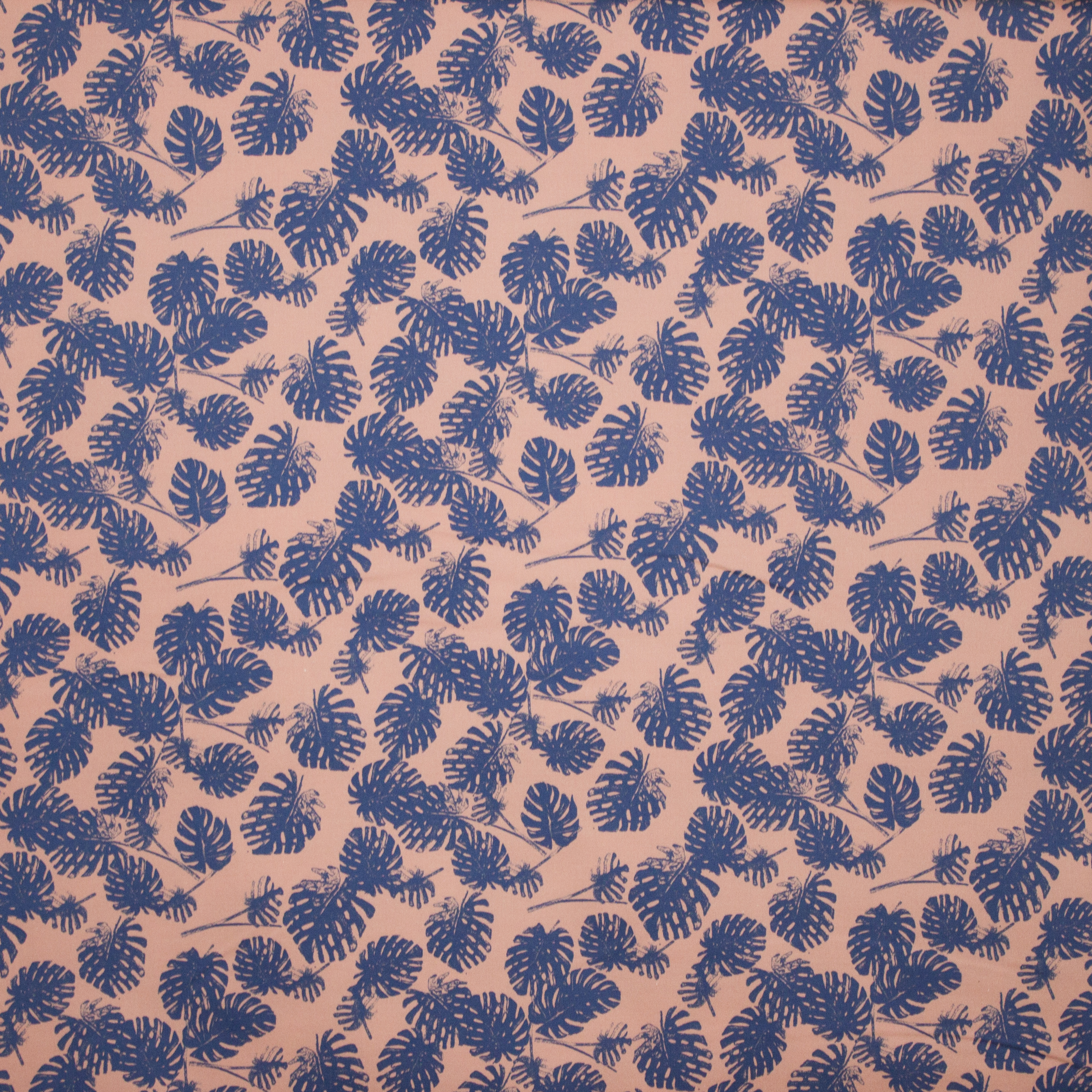 gesatineerde katoen met plantenprint