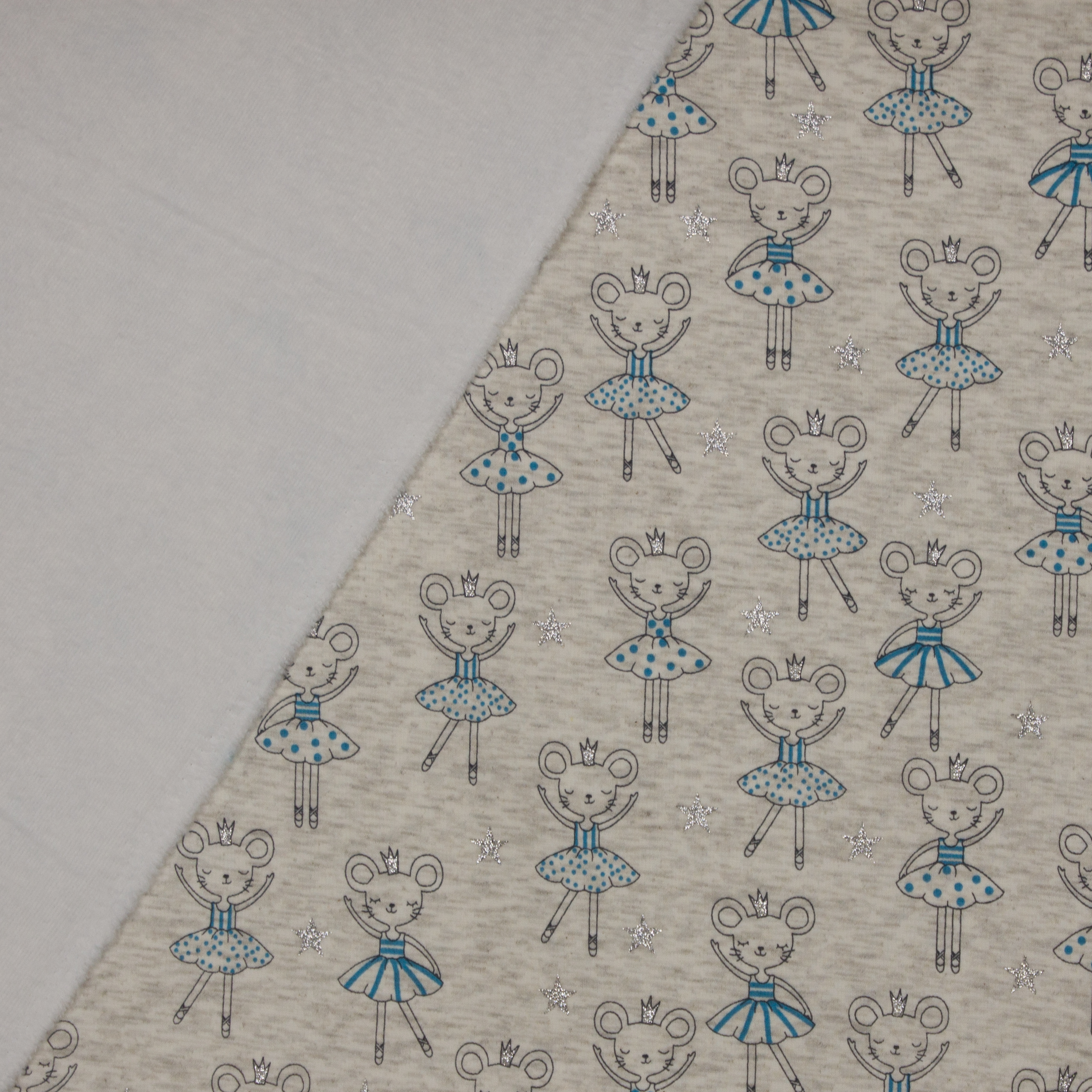Beige gemêleerde sweaterstof met ballerina muisjes, wit pelsje aan de achterzijde