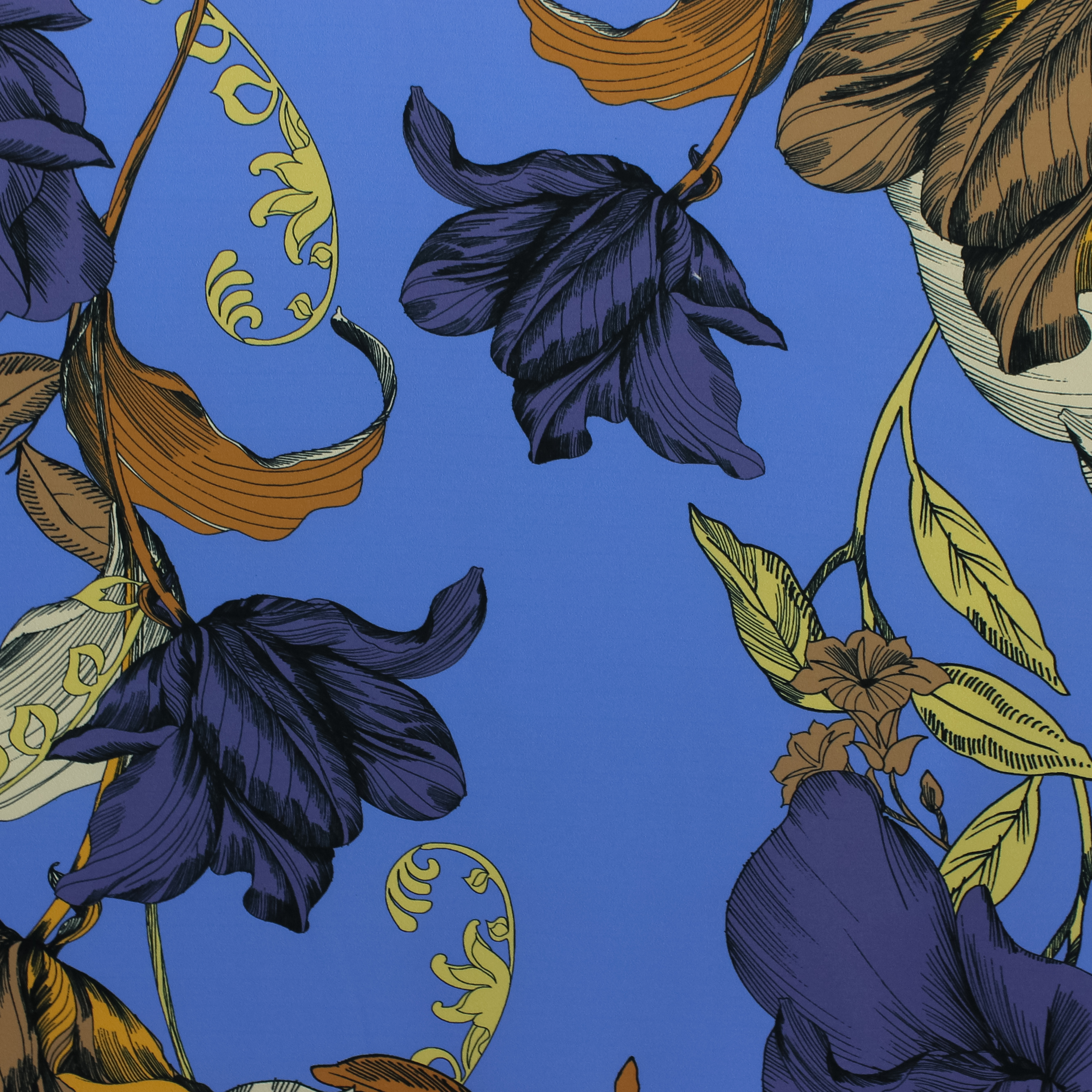 Blauwe polyester crêpe met bloemen