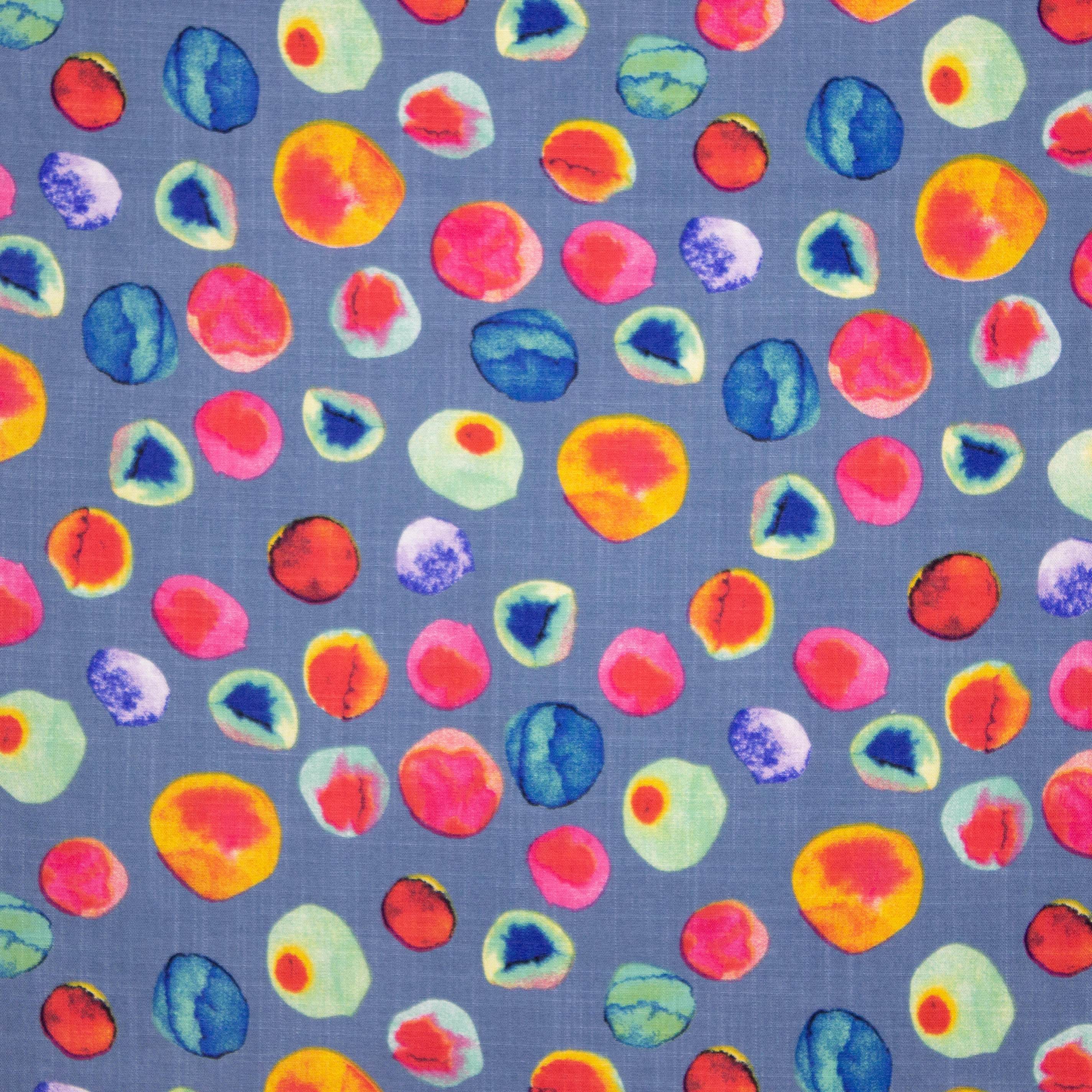 Blauwe viscose  tricot met veelkleurige stippen van Miss Doodle