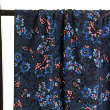 Viscose met Blauw en Roze Bloemen van Atelier Jupe