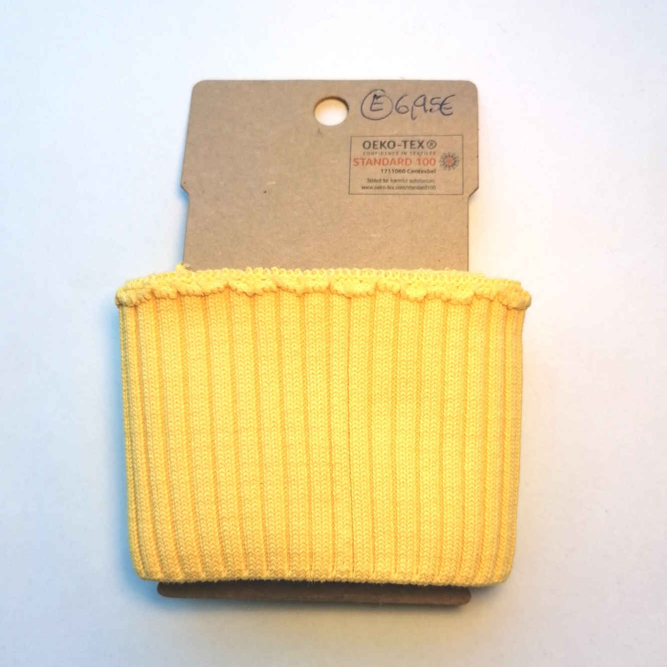 Gele cuff (boordstof)