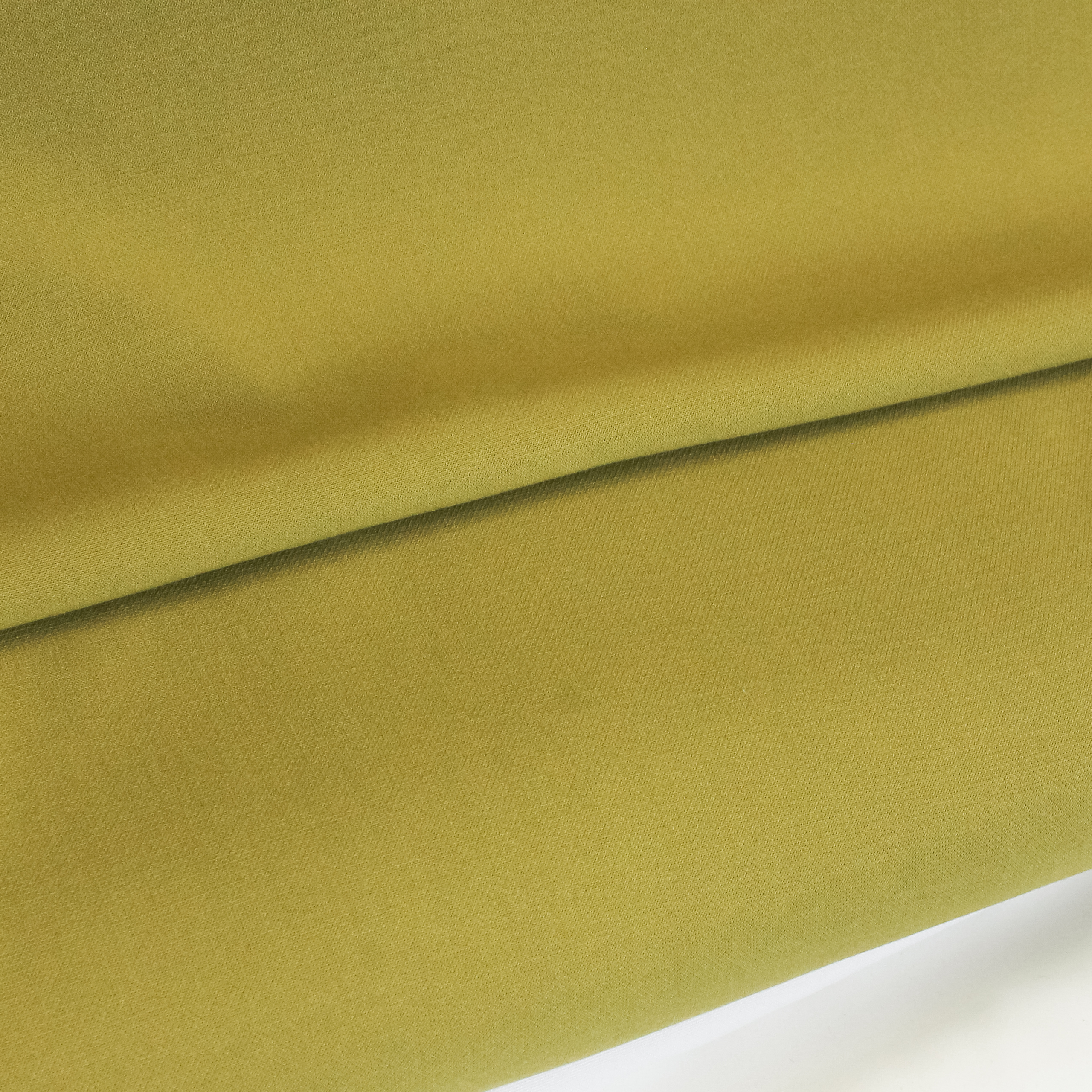 Mosterd stretch in polyester / rayon mengeling - La Maison Victor