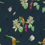 Tricot met vogels en takjes met bloemen