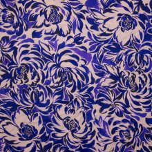Polyester roze met blauwe bloemen 'Lilac Blush'