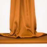 Camel effen viscose rayon van La Maison Victor