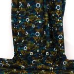 Zwarte sweaterstof met geometrische motieven van Little Darling