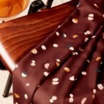 Viscose twill ecovero roodbruin met abstracte figuren  - Atelier Brunette -