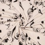 Ecovero viscose ecru met zwart abstract motief - Fibre Mood