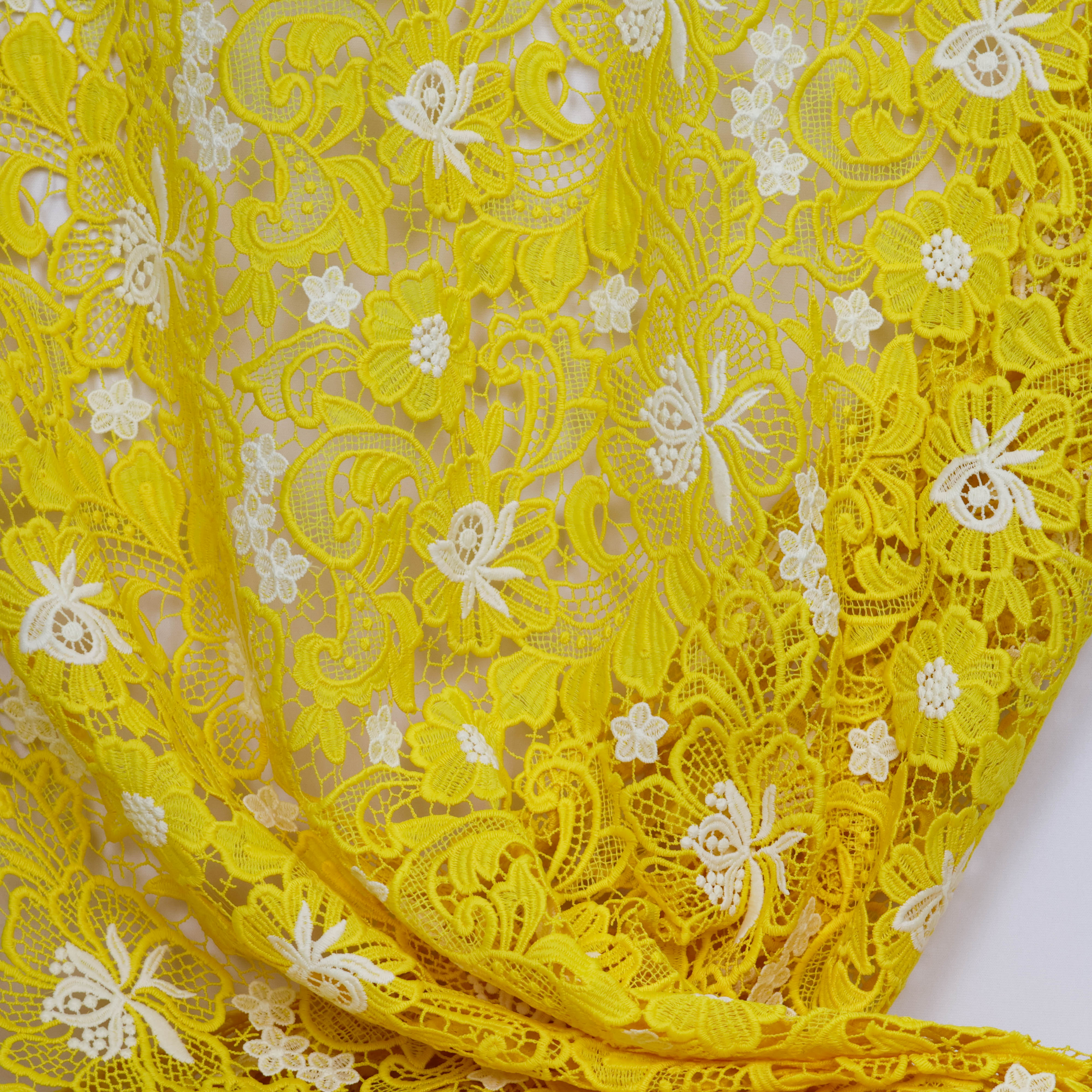 Guipure kant  geel - Lorré