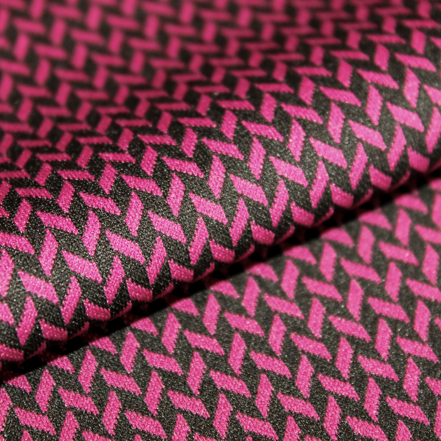Punta di Roma groenzwart met mauve streepjes