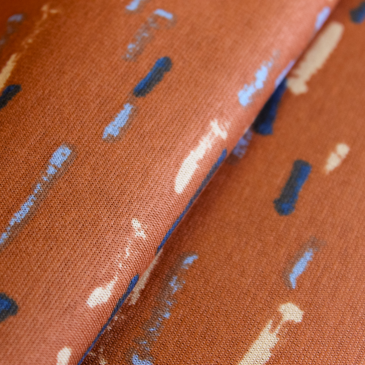Sweater bruin met gekleurde streepjes - Poppy