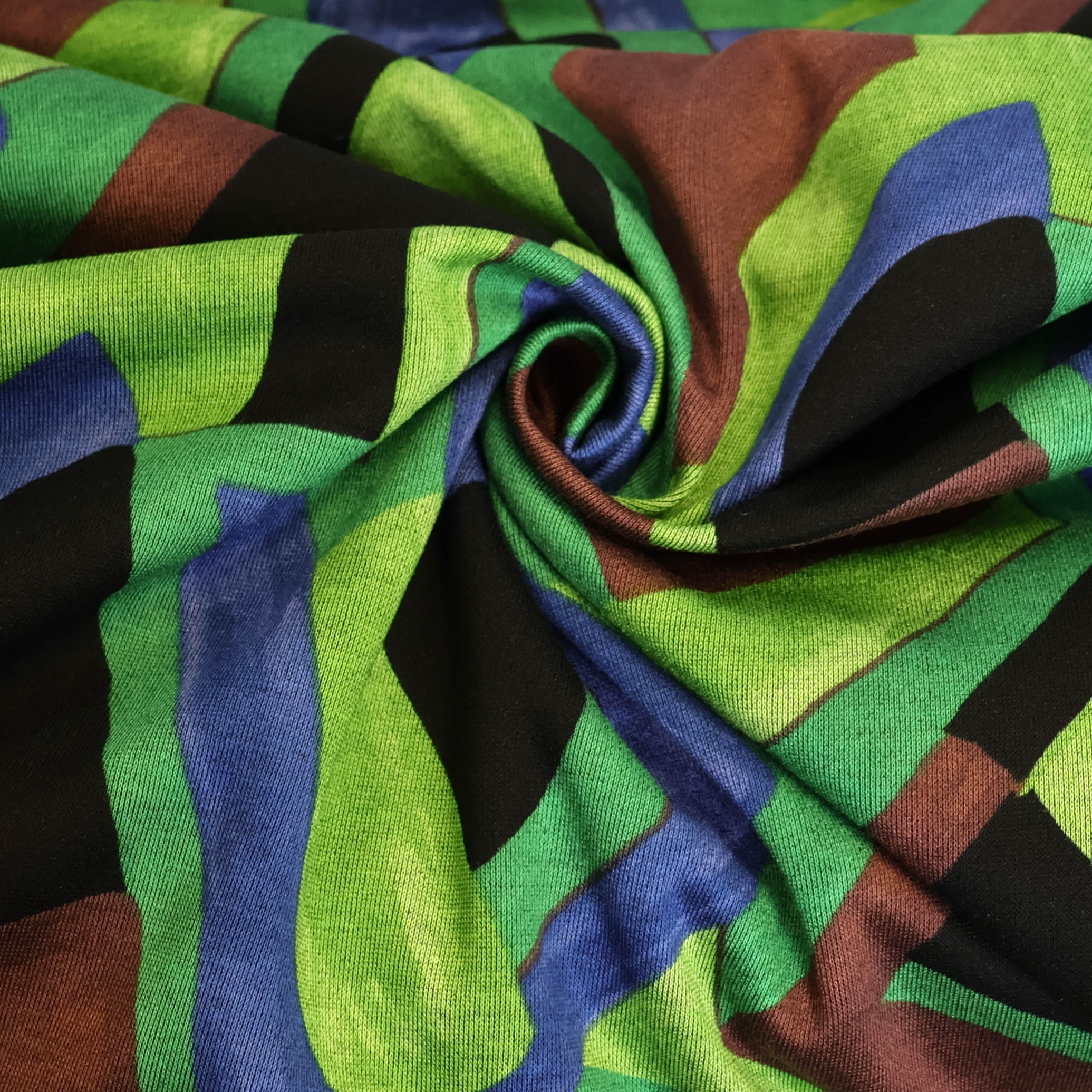 Punta di Roma groen met grafische blokken