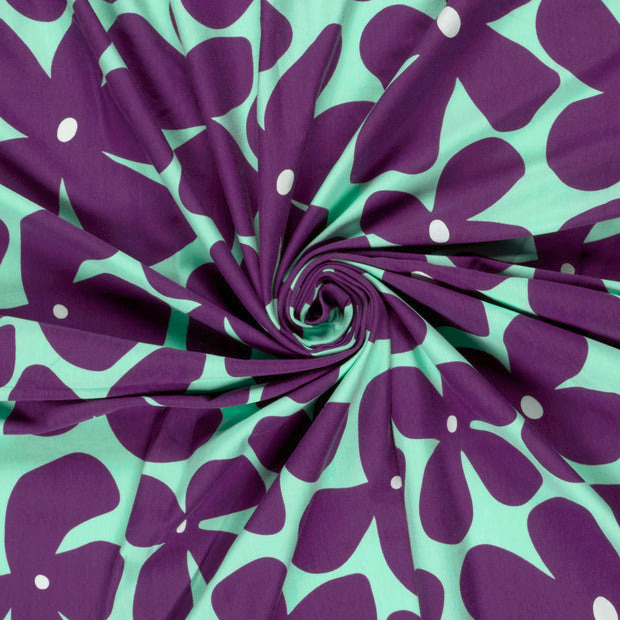 Tricot munt met paarse bloemen