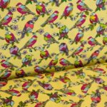 Katoen geel met kleurrijke vogels