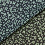 Katoen blauw met groene klavertjes vier