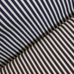 katoen wit met blauwe strepen