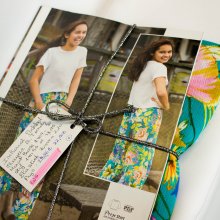 Voordeelpakket viscose groene broek met bloemen - B*Trendy