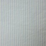 Katoen wit met fijne blauwe strepen