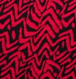 Viscosemengeling zwart met roodkleurige abstract patroon