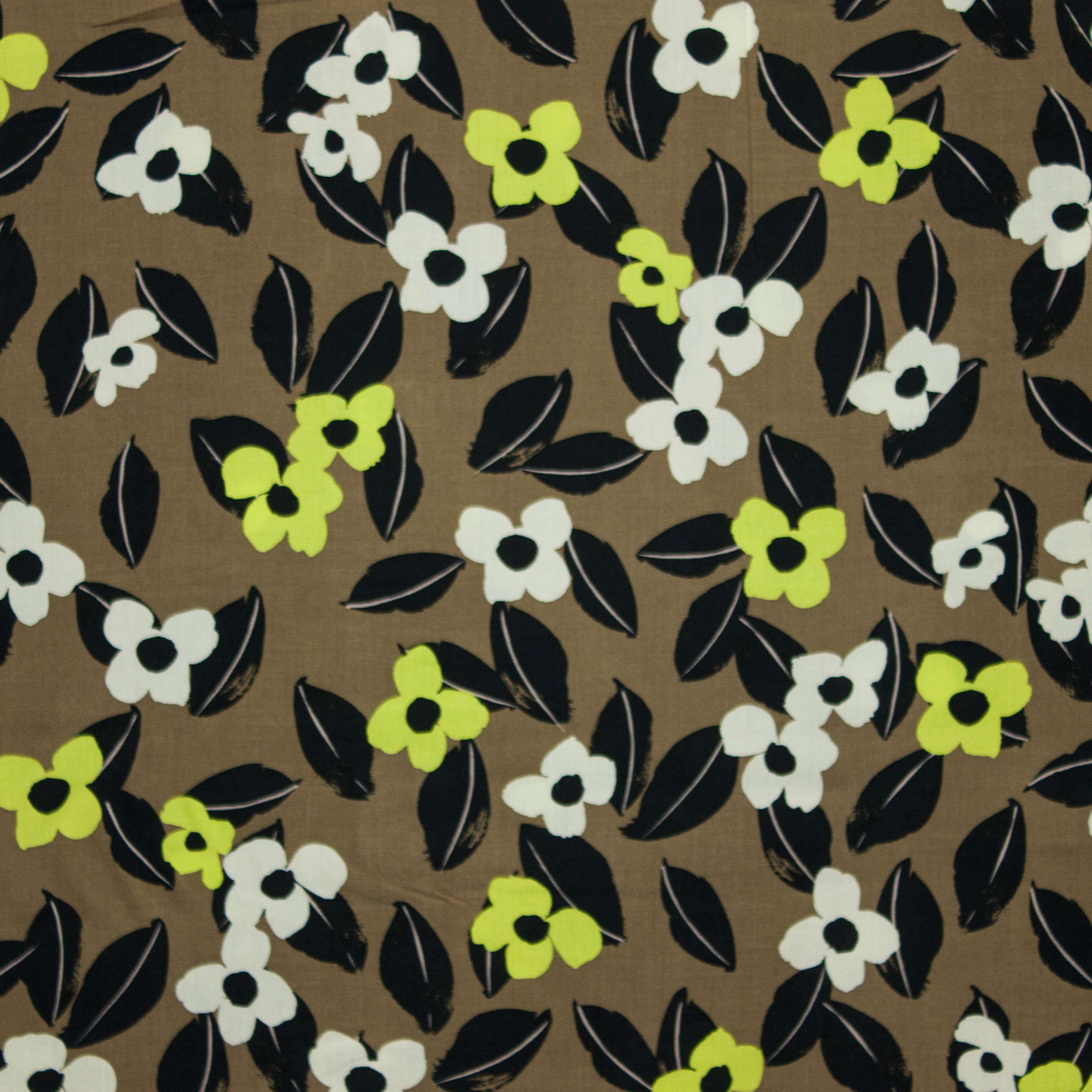 Viscose bruin met bloemen