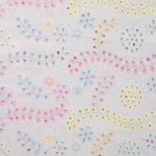 Broderie wit met kleuren - Qjutie & the Qjutest