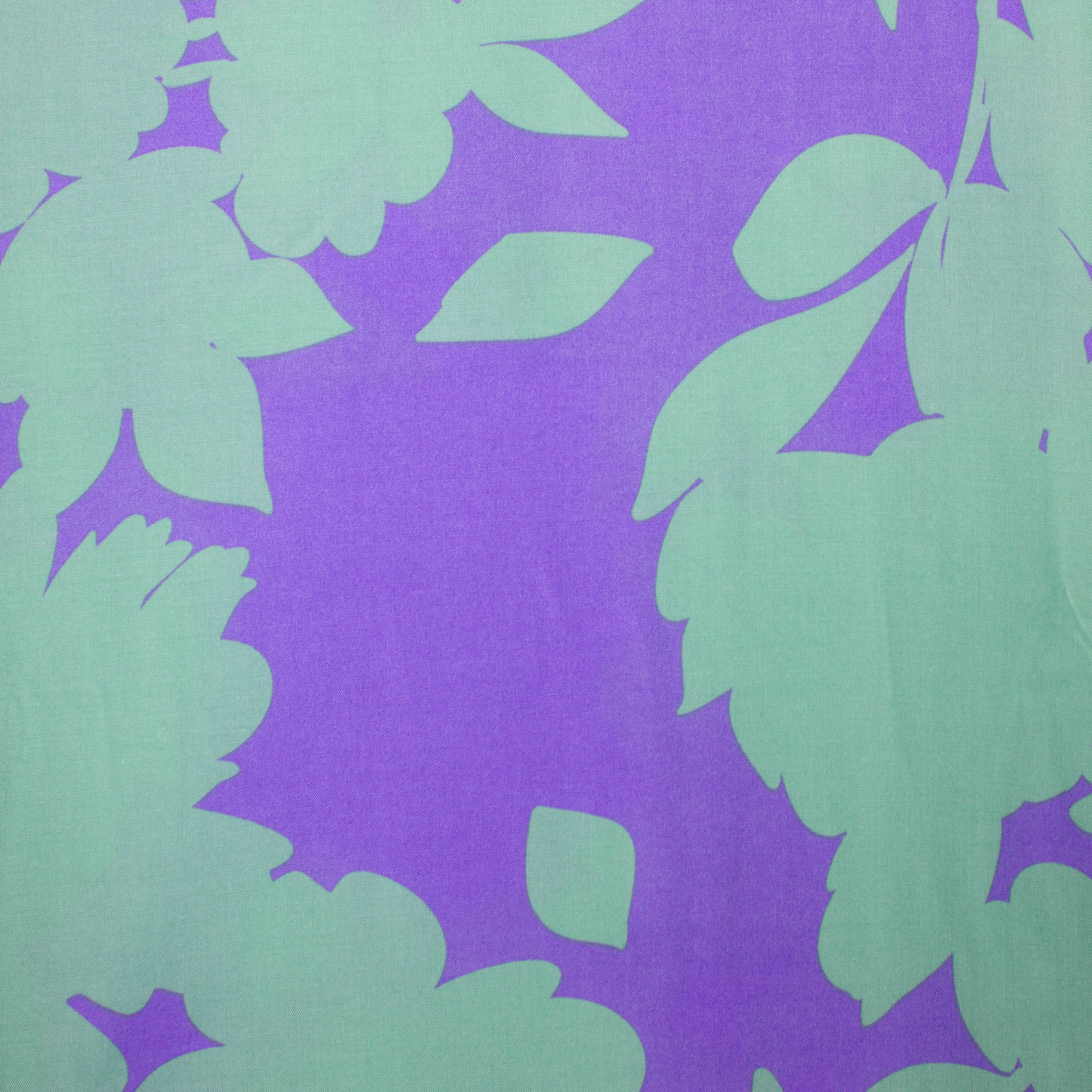 Viscose paars met limoen bloemen