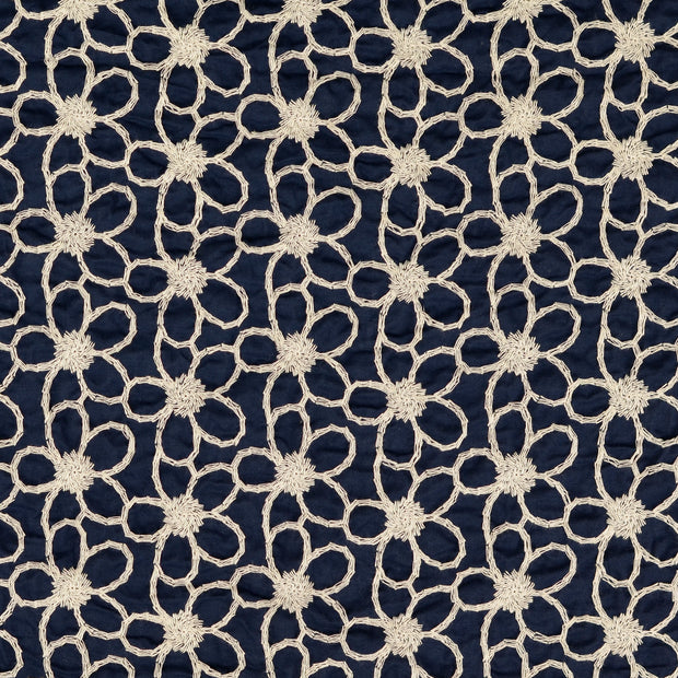 Broderie katoen donker blauw met ivoor bloemen