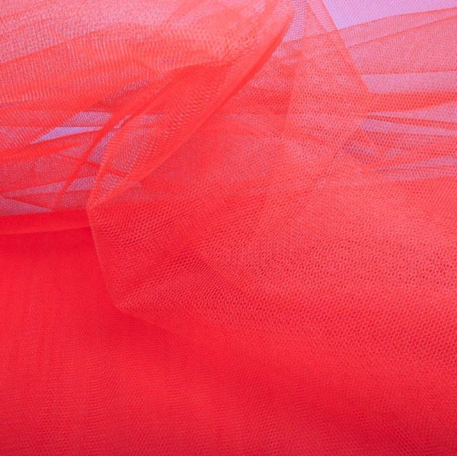 Tule fluo rood