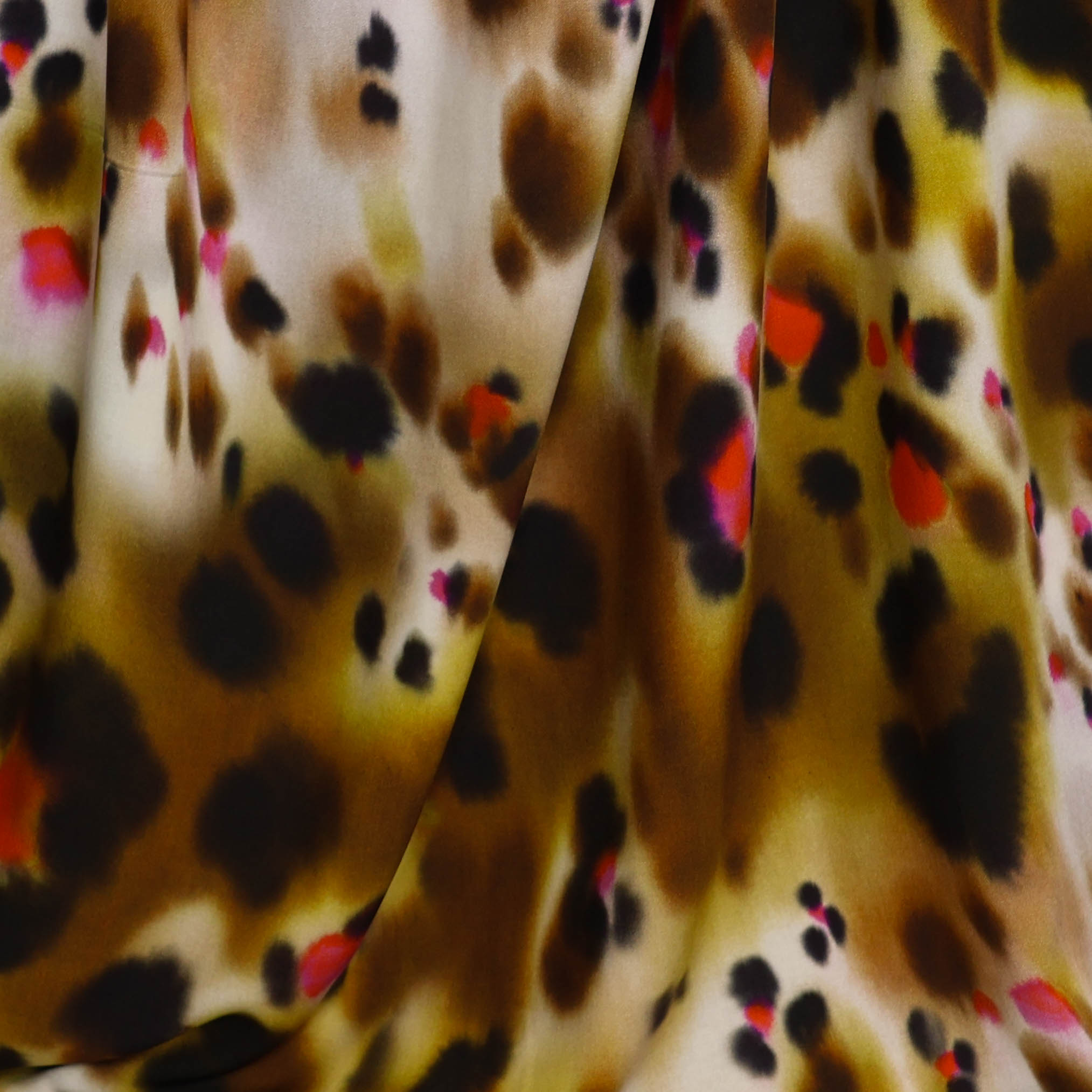 Viscose met dierennprint in bruintinten - A la Ville