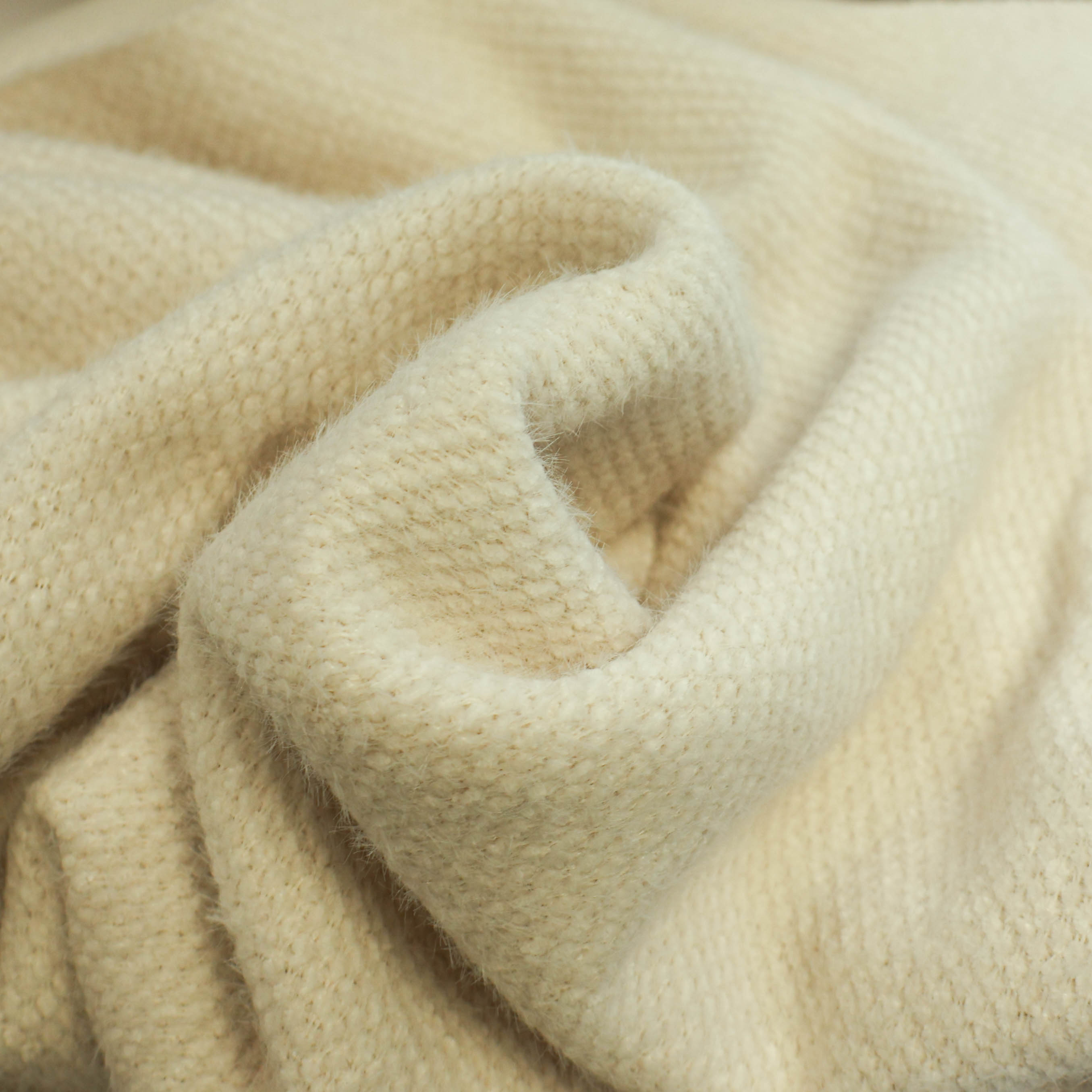 Stretch structuur stof gebroken wit met fluweel touch