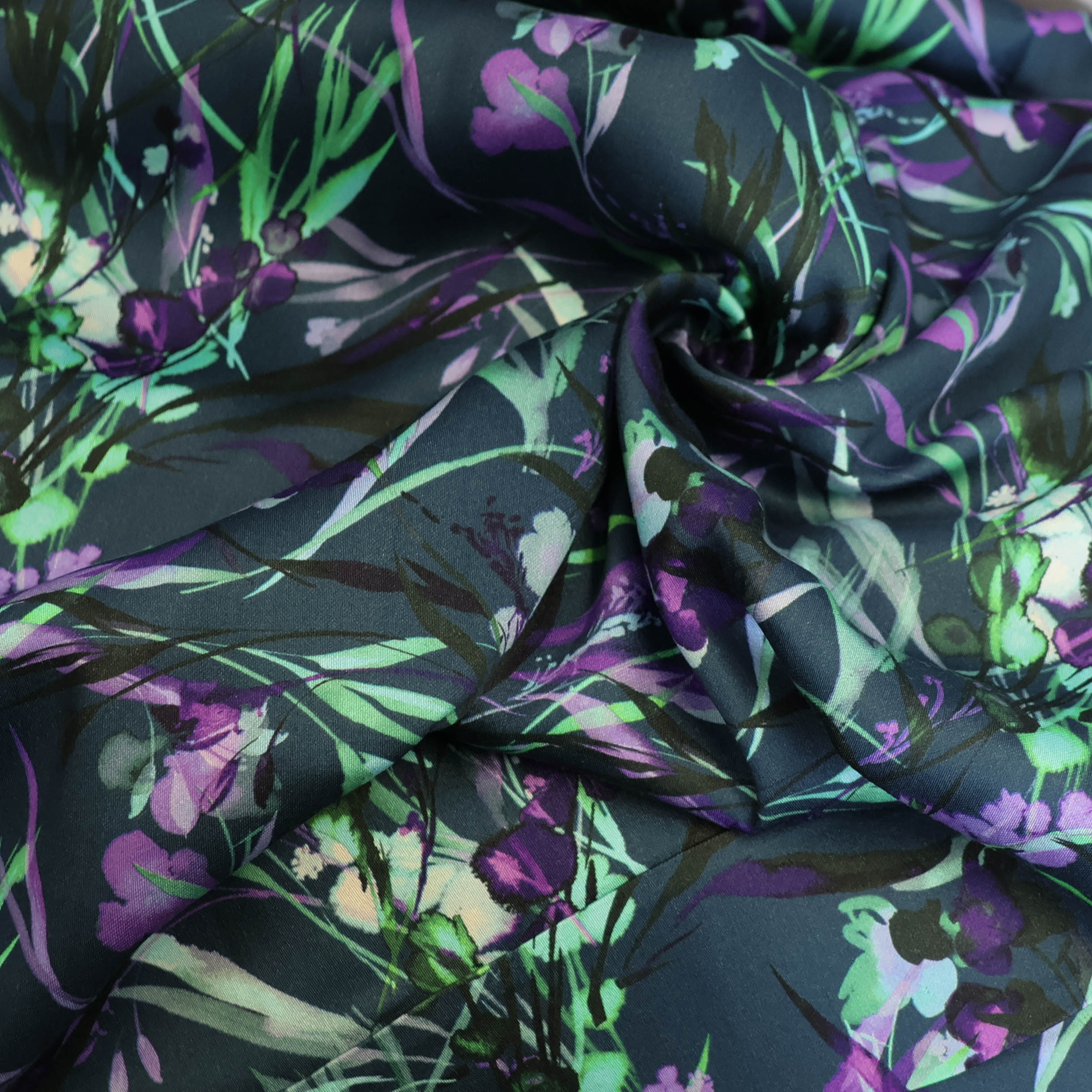 Viscose staalblauw met planten