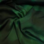 Satijn donkergroen met bladeren