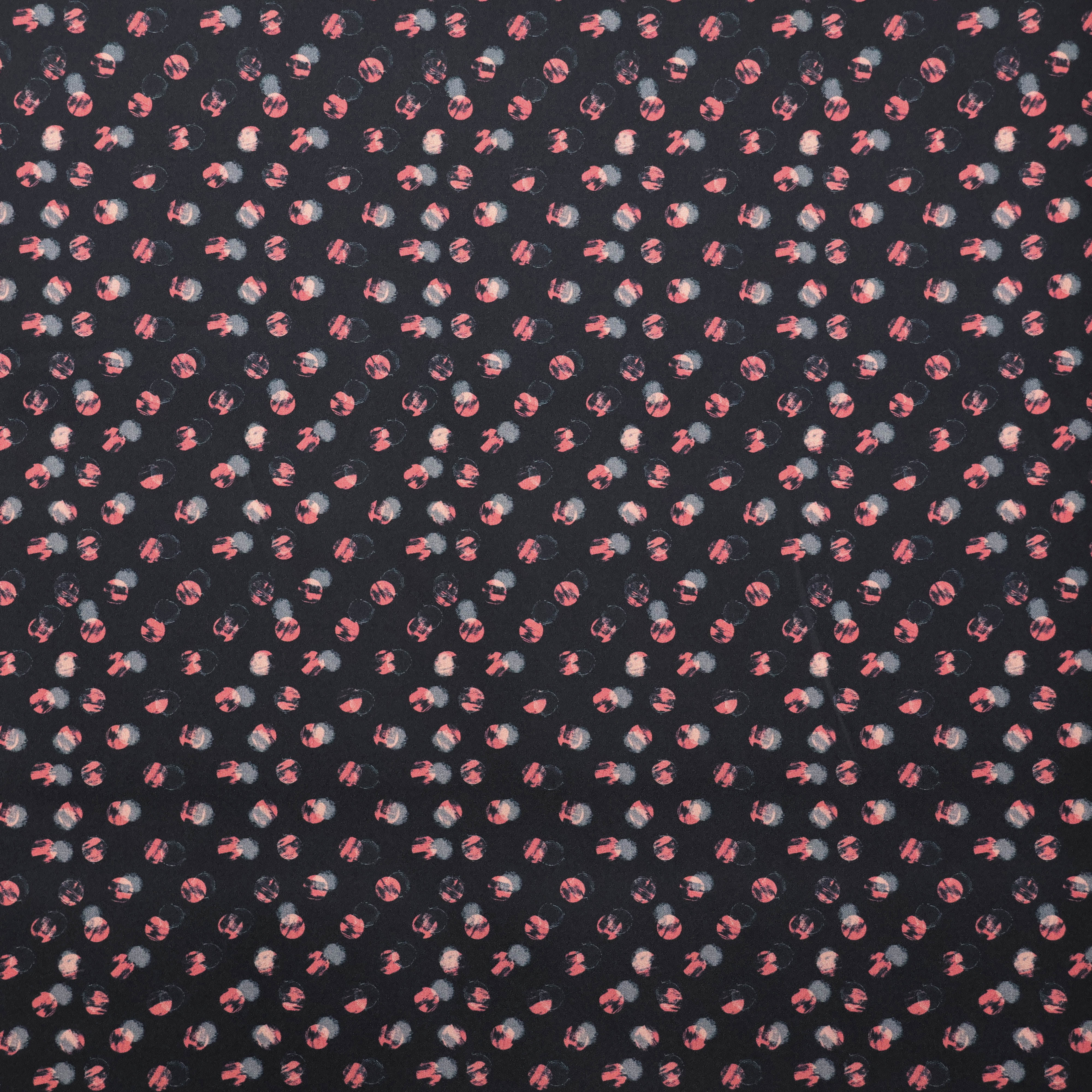 Polyester zwart met bollen