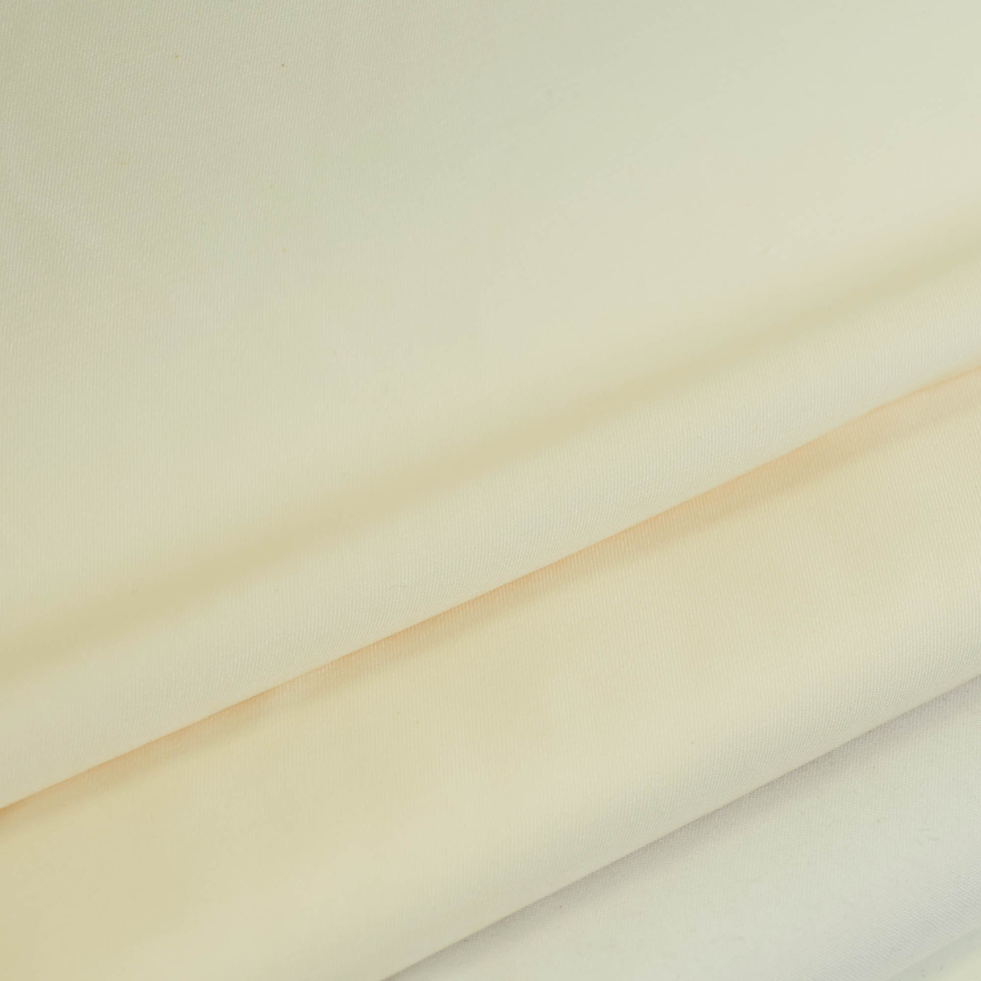 Gabardine katoen licht nude kleurig