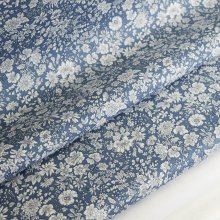 Katoen blauw met witte bloemen