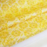 Katoen met gele bloemen