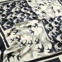 Satijnen paneel zwaluwen - Katia Fabrics