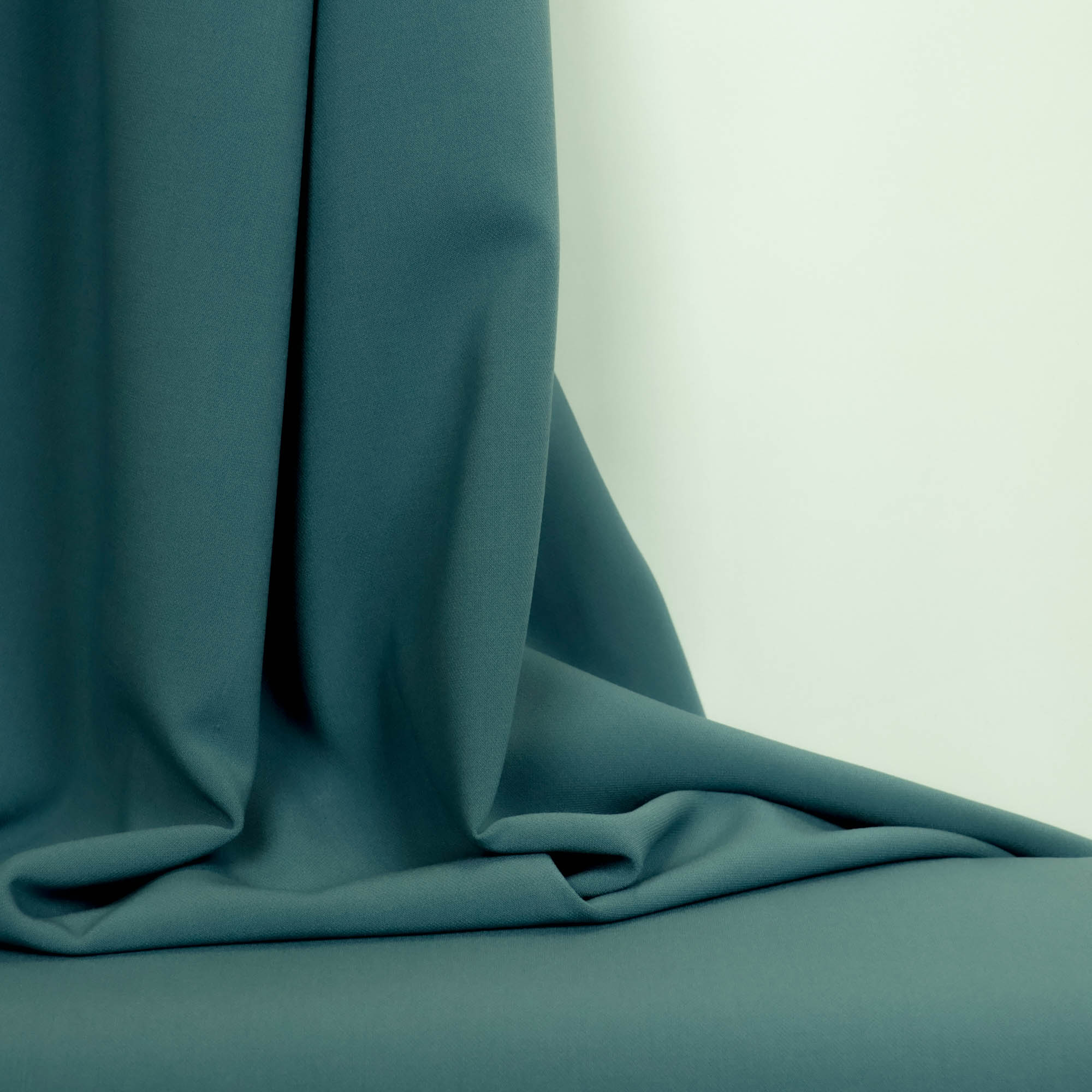 Stretch polyester blauwgroen