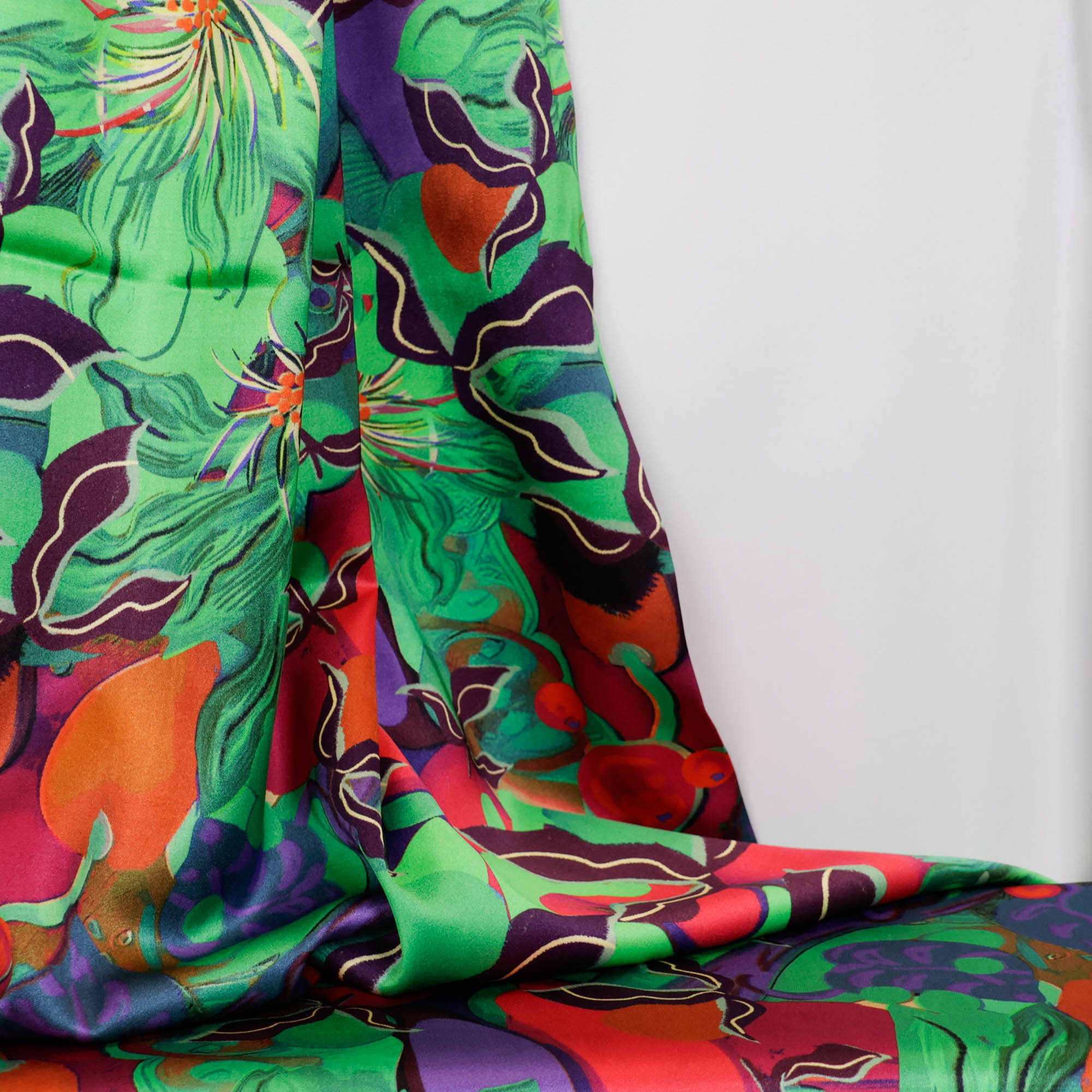 Viscose kleurrijk bloemenpatroon  - A La Ville